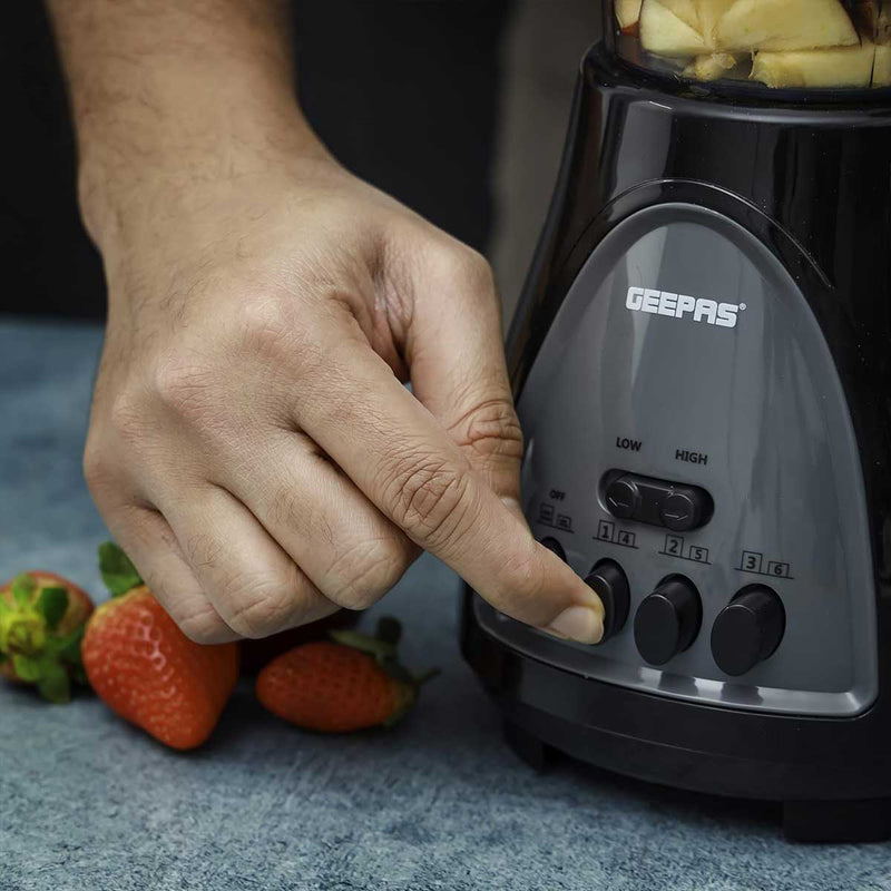 GEEPAS GSB44034 Powerful Motor 400W, 3 In 1 Blender, Turbo Button For Ice Crushing, Overheat Protection خلاط جيباس