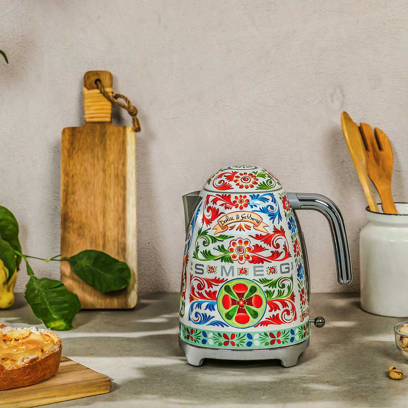 SMEG KLF03DGEU Electric Kettle Smeg & Dolce&Gabbana, Decorated Special غلاية